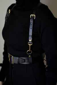 Arnés de Cuero 100% Genuino para Hombre, Estilo Gótico Rave, Hebillas Traseras, Color y Logotipo Personalizables, Accesorio de Regalo para Él LWH-0020 - Product Image 2