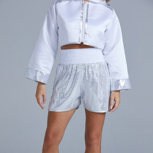 Pantalones cortos de boxeo bordados para mujer con marca personalizada, cintura ancha, tela sublimada y etiquetas OEM - Product Image 4