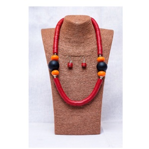 Collar Artesanal Religioso de Cuerno de Búfalo Multicolor en Estilo Ecológico con Tamaño y Color Personalizables - Product Image 5