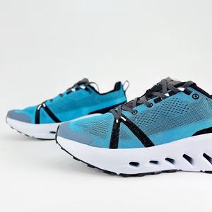 รองเท้าวิ่งดีไซน์เนอร์คุณภาพสูงราคาส่ง OEM รุ่นยอดนิยม ปรับแต่งได้ รองเท้ากีฬาสีขาวคลาวด์ - Product Image 1