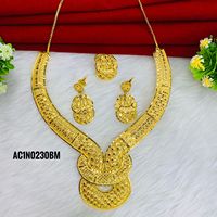 Set Kalung Rantai Kotak Bunga Pendek untuk Wanita, Lapisan Emas Kuningan, Perhiasan Pesta & Pernikahan