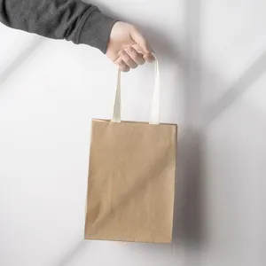 Borsa di Carta Personalizzata Williamsport per Gadget, Ideale per Promozioni - Product Image 2