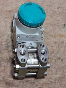 지멘스 디지털 디스플레이 스마트 압력 송신기 | 산업 자동화용 스테인리스 스틸 압력 센서 - Product Image 3