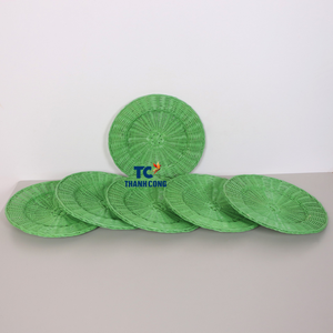 Napperon en rotin tissé durable tapis magnifiquement conçu pour le style et la décoration de la table à manger de tous les jours - Product Image 2