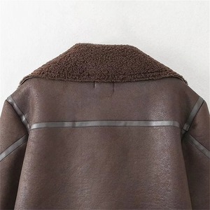 2025 automne nouveau produit femmes Double face fourrure intégré manteau col rabattable épissage polaire moto veste courte coton - Product Image 3