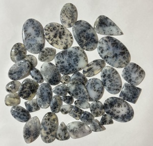 Pierres précieuses naturelles dendrite opale de qualité AAA Tailles personnalisées Trimurti Gems Tiers certifiés pour la fabrication de bijoux au meilleur prix - Product Image 2