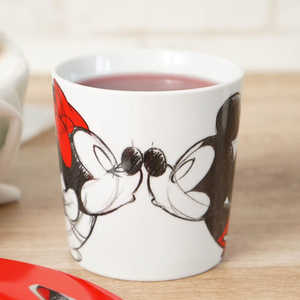 Tazas de Mickey y Minnie de Disney con Diseño Moderno Pintado a Mano, Tazas de Dibujos Animados con Tapa, Regalos Empresariales y Personales - Product Image 3