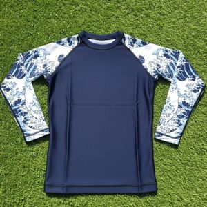 Rashguard MMA pour l'entraînement, vêtement de compression extensible pour le grappling, le combat et la salle de sport - Product Image 1