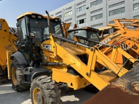 Chargeuse-pelleteuse JCB 3CX dans Max Unique Construction & Machines de Construction