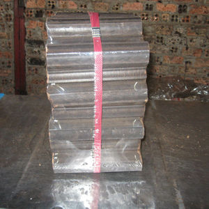 Poudre de charbon noir de sciure de bois de biomasse de briquette de riz du Vietnam pour l'agriculture - Product Image 1