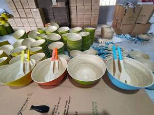 Bols en bambou en bois de ménage écologiques et durables Saladier en bambou avec cuillère - Product Image 4