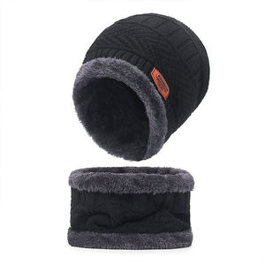Ensemble de trois pièces pour homme : bonnet coupe-vent, écharpe d'hiver d'extérieur, gants, col et bonnet en cachemire tricoté chaud pour le cyclisme - Product Image 2