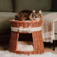 Mobilier écologique pour animaux domestiques Maison pour animaux de compagnie en rotin fabriquée à la main avec coussin doux et nœud élégant pour un lit confortable pour animaux de compagnie