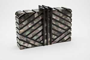 Recién agregado en el carrito Bolso de mano de resina para mujer Diseño de lujo Bolsos de embrague Fabricante de embragues de mujer de India por SCI - Product Image 4