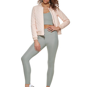 Style de vol de haute qualité coupe ajustée coupe-vent doux rembourré femme veste pour un usage quotidien Logo personnalisé et taille en vrac en gros - Product Image 4