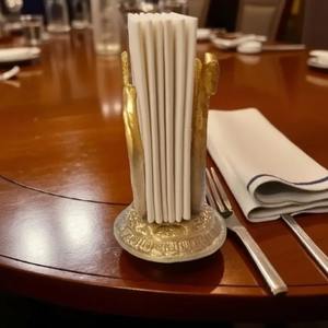 Porte-serviettes vintage en forme de cygne doré, support à mouchoirs en métal oxydé pour table à manger et décoration de la maison - Product Image 3