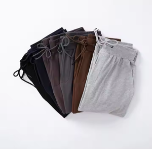 Pantalones de chándal de otoño para hombre, casuales, rectos, lisos, holgados, de cintura media, con cordón, de forro polar grueso, cortavientos, de secado rápido y antipilling. - Product Image 1
