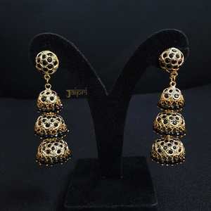 ต่างหูแฟชั่นสามชั้น Jhumki หินสีดำเน้นสไตล์ Jhumki - Product Image 1