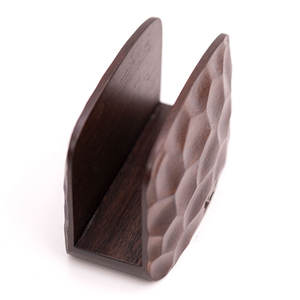 Porte-serviettes en bois moderne Ron Puli Bitter Coffee Varnish - Durable et écologique pour les restaurants, les salons, les fêtes, les mariages - Product Image 4