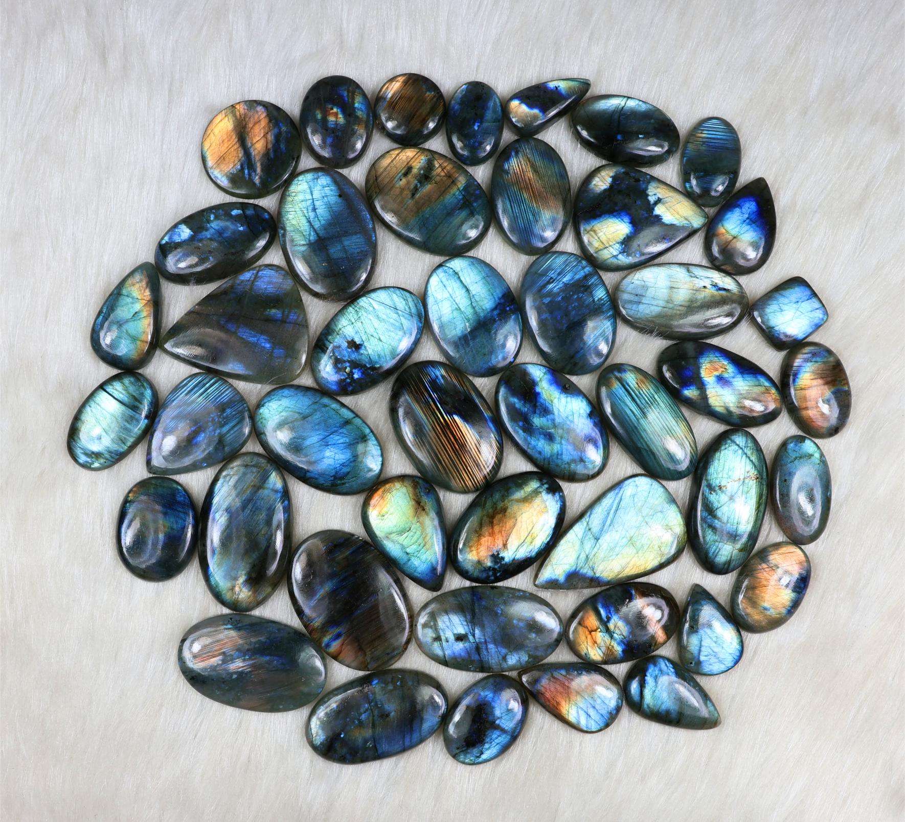 Identique à l'image