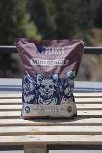 Mini-Senior Dry Food 4Kg Bag PetFlakes Nutrition para perros mayores - Product Image 2