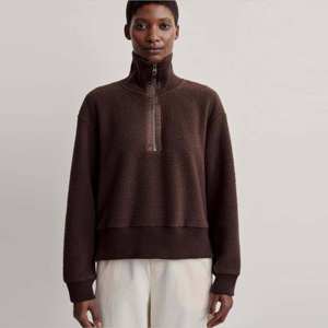 Vente en gros de sweats à capuche zippés à col roulé élégants et légers personnalisés pour femmes sweat-shirt décontracté tendance de haute qualité pour femmes - Product Image 4