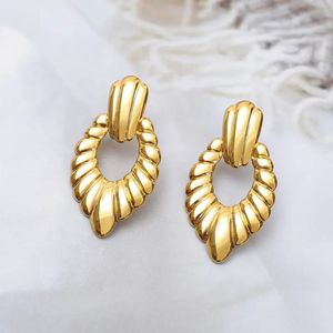 Unique Korean <b>Stud</b> <b>Earrings</b> for Women Elegant Jewelry for Party Wear Wedding Functions and Casual Outfits from India - Product Image 6