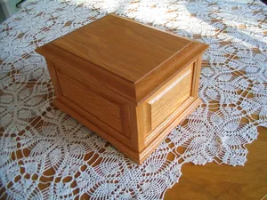 Buen precio, urna de cremación hecha a mano, urna conmemorativa, urna funeraria de madera para cenizas humanas de la fábrica de Vietnam - Product Image 3