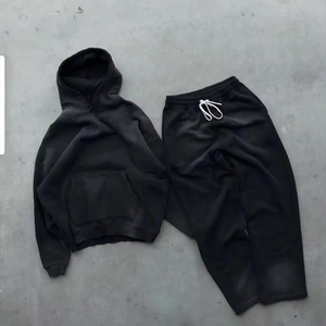 เสื้อครอปมีฮู้ดผู้ชายและกางเกงวินเทจขาตรงผ้าฝ้ายเฮฟวี่เวทเสื้อสวมหัวมีโลโก้ของคุณเอง - Product Image 5