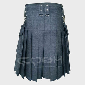 COSH KILTS Kilt Fusion en denim sur mesure avec poches cargo détachables et sangles réglables - Product Image 5