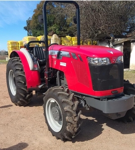 Tractor Massey Ferguson MF 390 4WD Diésel para Granja - Product Image 1