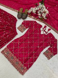 Nuevo Diseño Moderno de Salwar Kameez de Seda Chinon con Relieve, Top Sharara Plazzo Dupatta de Secado Rápido para Todas las Temporadas, Ideal para Fiestas y Bodas - Product Image 5