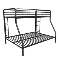 Lit superposé moderne noir en métal, double sur grand lit, avec échelle inclinée, barrière haute et bords arrondis pour chambre d'enfant