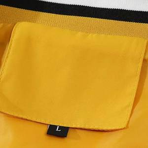 บริการ OEM เสื้อแจ็คเก็ตบอมเบอร์ผู้ชายสไตล์ใหม่สำหรับฤดูหนาว ผ้าแคนวาสโพลีเอสเตอร์ 100% คอตั้ง ระบายอากาศได้ดี แห้งเร็ว ปิดด้วยซิป รับผลิตตามแบบ - Product Image 5