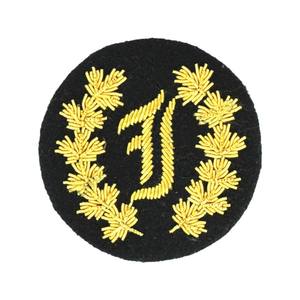 Écusson brodé avec logo personnalisé de haute qualité Décoration de sacs à vêtements cousus avec boucle à crochet Badges personnalisés OEM à faible taux - Product Image 5