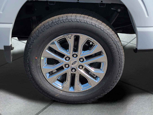 Ford F-150 LARIAT 4WD Crew Cab Pickup Usada 2025 - con Bajo Kilometraje - Product Image 3