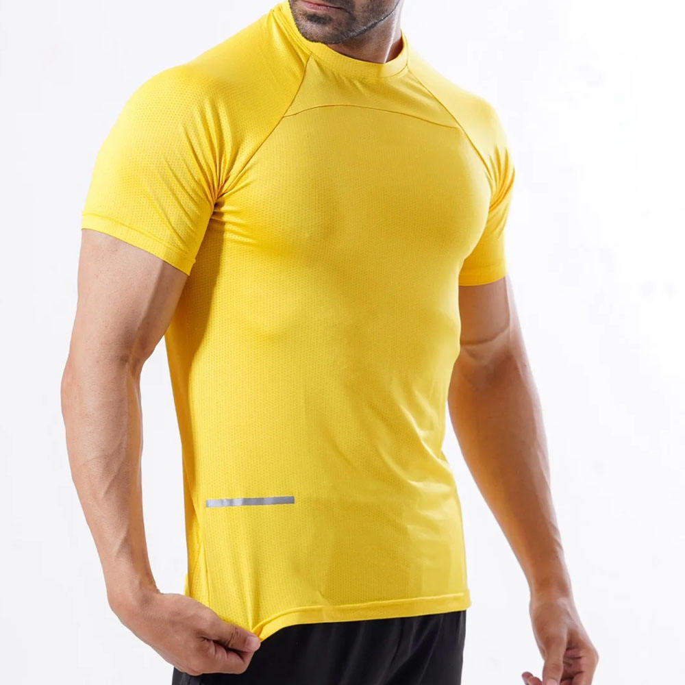 สีเหลือง