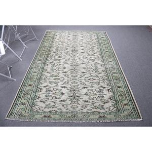 Alfombra de 5.2x8.1 pies, alfombra turca vintage, alfombra de lana con motivos de plantas y árboles verdes - Product Image 1
