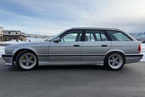 BMW 530I TOURING USADO, 1994, Volante a la Izquierda/Derecha - Product Image 3