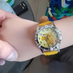 Reloj de Plástico de Pikachu para Niños - Product Image 5