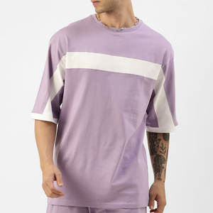 Ensemble t-shirt et short légers et confortables pour hommes Design à la mode imprimé sur mesure pour l'été - Product Image 3