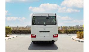 BUS 2022-2023, moteur atmosphérique 4,5 L, boîte de vitesses automatique, transmission intégrale, conduite à gauche, sièges en cuir, pneus R18, berline, Euro IV - Product Image 3