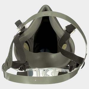 Masque respiratoire demi-visage réutilisable 3M 6300 en TPE, léger et confortable, offre une protection fiable contre les particules et les gaz - Product Image 2