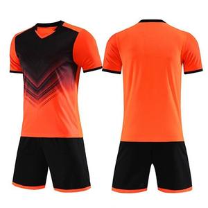 Uniforme de football à haute sublimation personnalisé Kivotech Ensemble de maillots de football Chemises de football avec logo des équipes Qualité 100% - Product Image 2