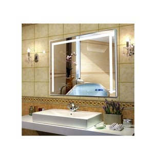 Espejo de Pared de Metal y Vidrio Moderno y Lujoso Personalizado para Decoración de Baños, Precio de Exportación desde India - Product Image 1