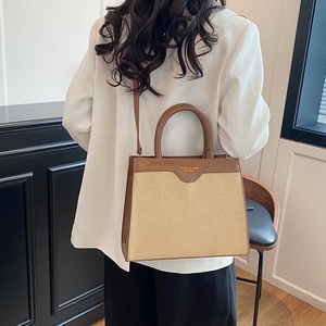 <span class=keywords><strong>Sac</strong></span> à bandoulière polyvalent et tendance pour <span class=keywords><strong>femme</strong></span>, en PU imperméable, grande capacité, avec fermeture éclair, durable, vente en gros - Product Image 2