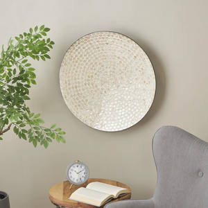 Un motif géométrique d'expression artistique esthétique minimaliste dans le disque rond Sculptures murales en nacre de couleur crème - Product Image 6