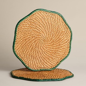เสื่อรองจานหวายที่สวยงามพร้อมขอบหยักแผ่นรองบนโต๊ะทำจากหวายที่มีขอบสีเขียวเหมาะสำหรับงานปาร์ตี้และของตกแต่งบ้าน - Product Image 6