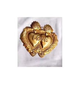 Sagrado Corazón Dorado con Llama Ondulada Milagro Ex Voto Decoración para el Hogar - Product Image 6