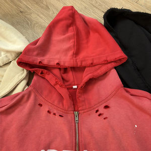 Sudadera con Capucha Corta Personalizada de Estilo Urbano, Vintage, Desgastada, de Felpa Francesa, 100% Algodón, Decolorada al Sol, Lavada al Ácido, con Pedrería y Cremallera para Hombre - Product Image 2